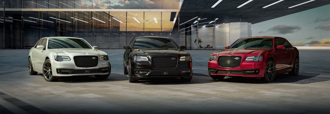 2023 chrysler 300c in three colors