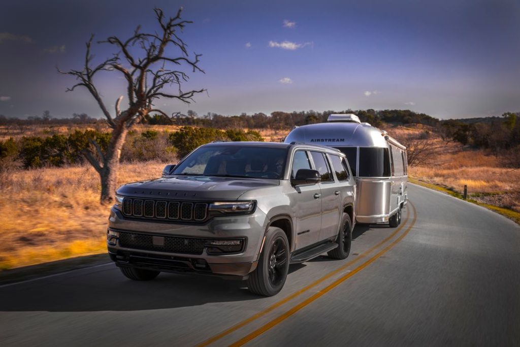 2024 Wagoneer L Carbide