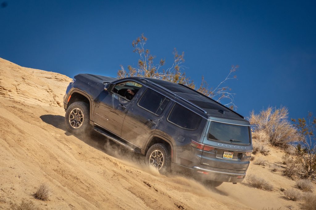 2024 Wagoneer Rear View