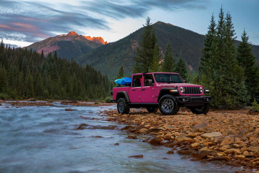 Jeep Gladiator in Tuscadero Parked Front 3/4 View Next to a Mountain Lake