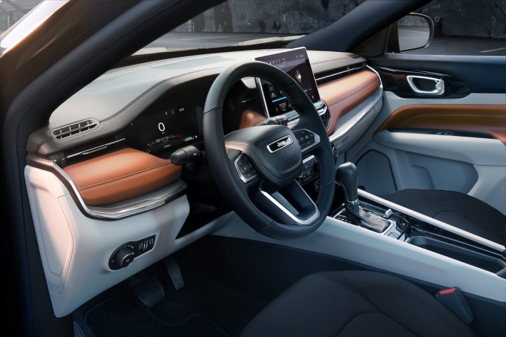 The 2024 Jeep® Compass’ interior design showcases a modern, technologically advanced cabin that features ample storage, comfort and attention to craftsmanship.