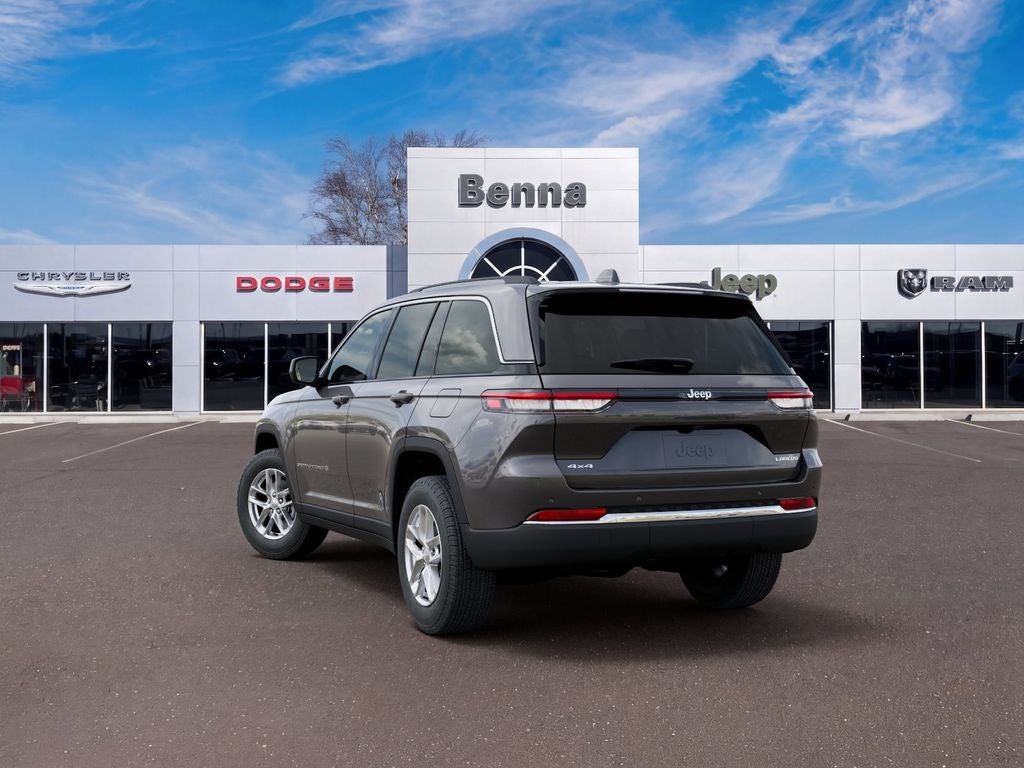 2026 Jeep Grand Cherokee Laredo