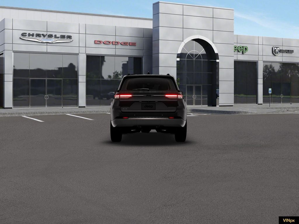 2026 Jeep Grand Cherokee Laredo