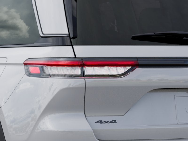 2026 Jeep Grand Cherokee Altitude