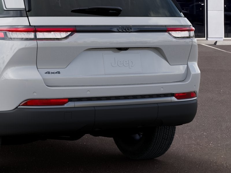 2026 Jeep Grand Cherokee Altitude