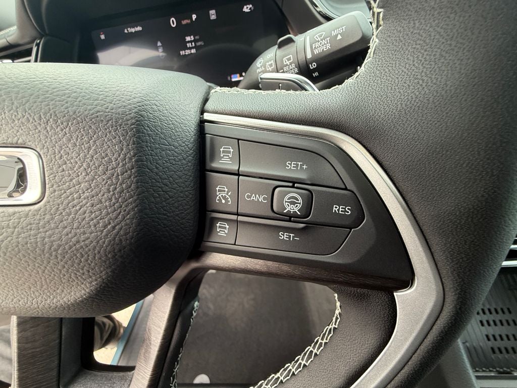 2026 Jeep Grand Cherokee Limited Reserve