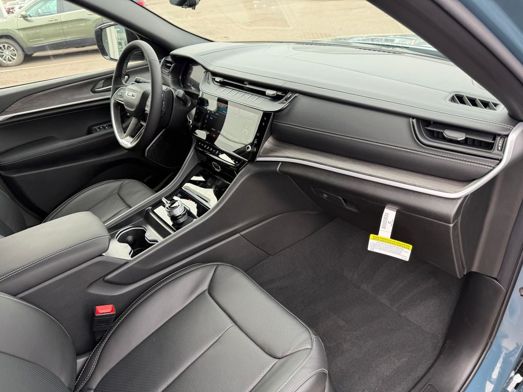 2026 Jeep Grand Cherokee Limited Reserve