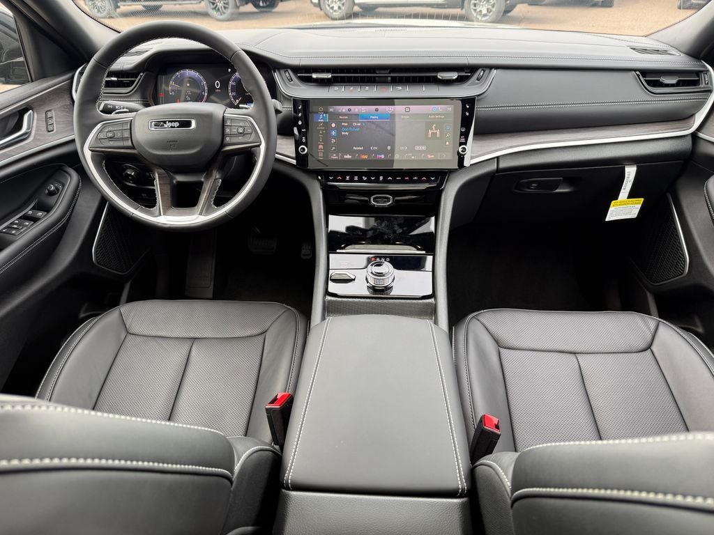 2026 Jeep Grand Cherokee Limited Reserve