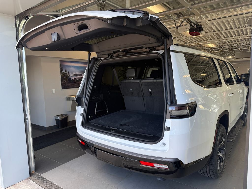 2026 Jeep Grand Wagoneer L Limited Altitude