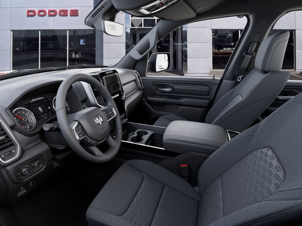 2027 RAM 1500 Big Horn/Lone Star