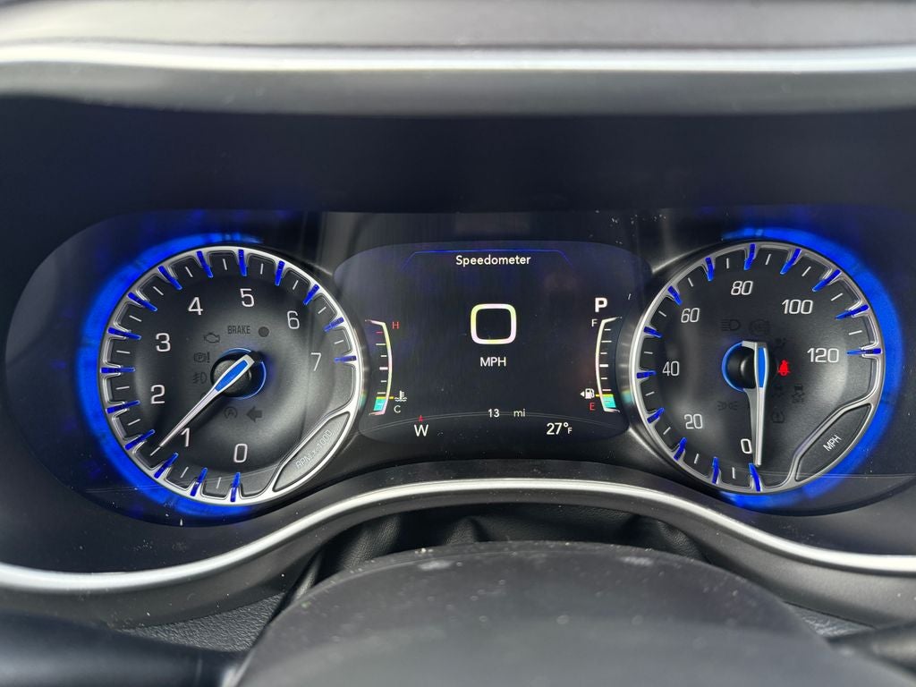 2026 Chrysler Pacifica Select