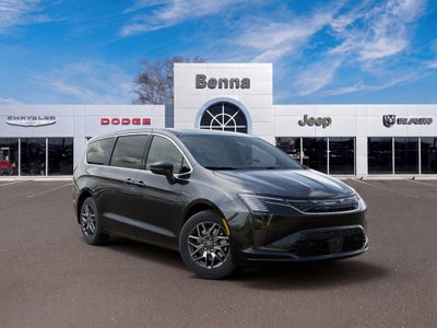 2027 Chrysler Pacifica Limited