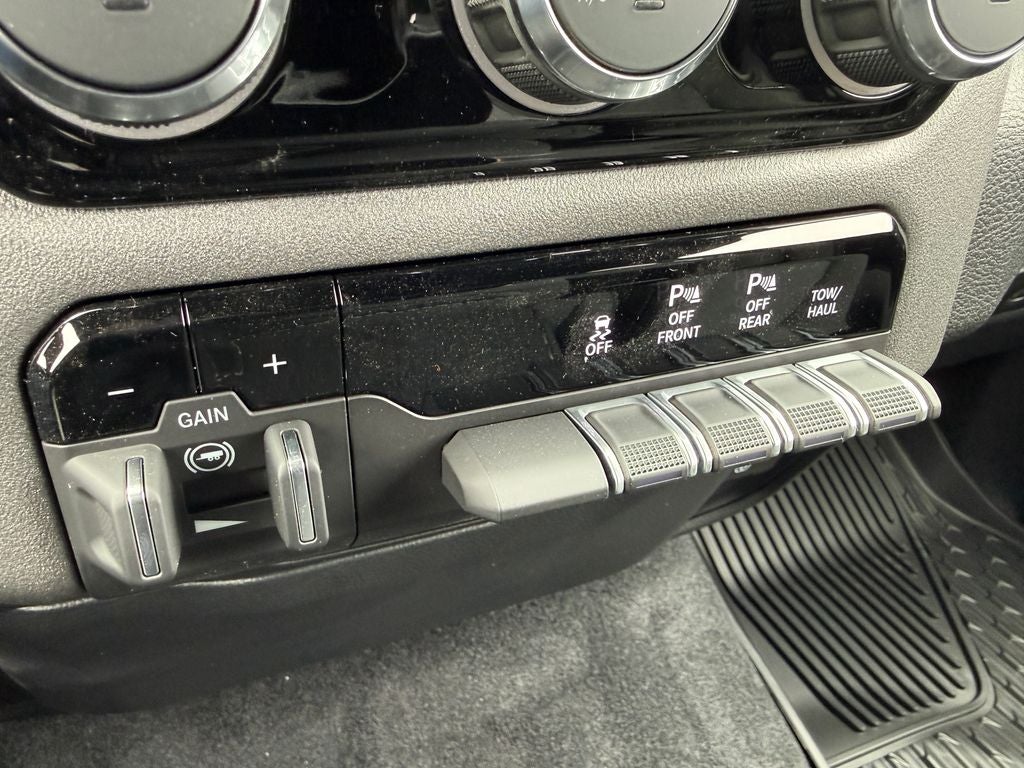 2026 RAM 1500 Warlock