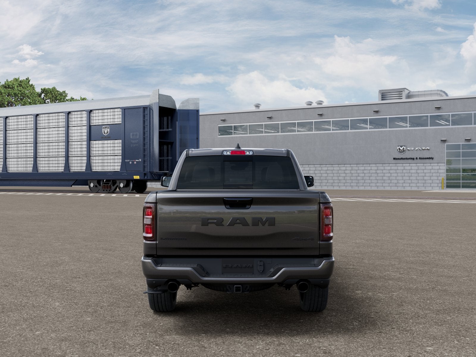 2026 RAM 1500 RAM 1500 LARAMIE CREW CAB 4X4 5'7' BOX