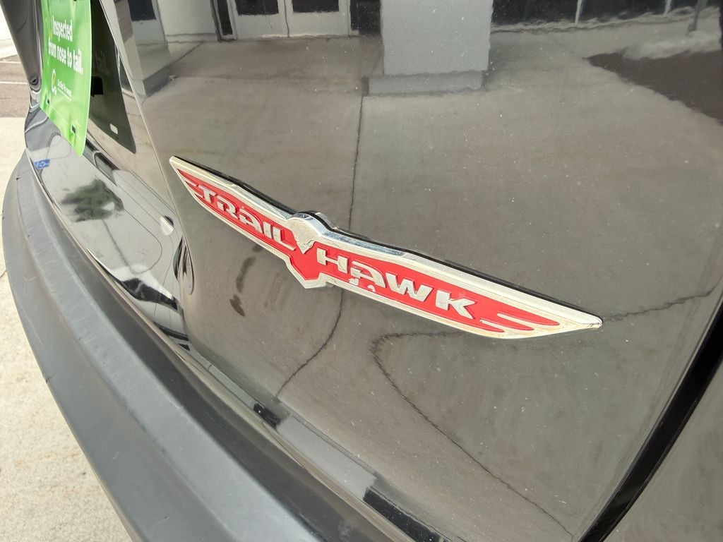 2020 Jeep Cherokee Trailhawk