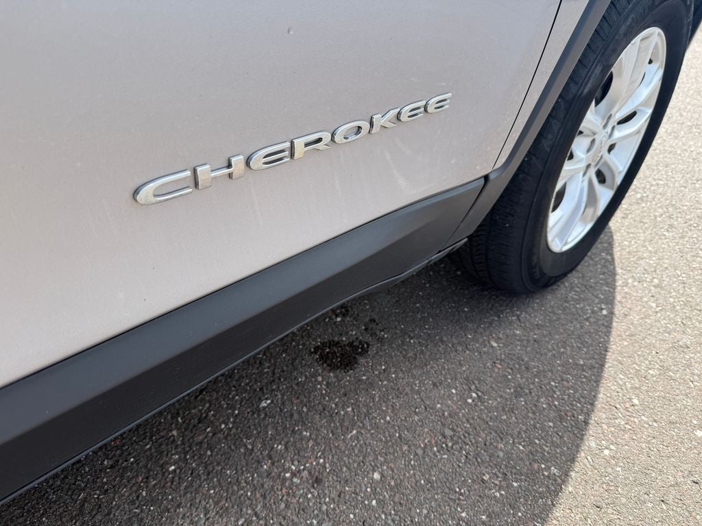 2020 Jeep Cherokee Latitude