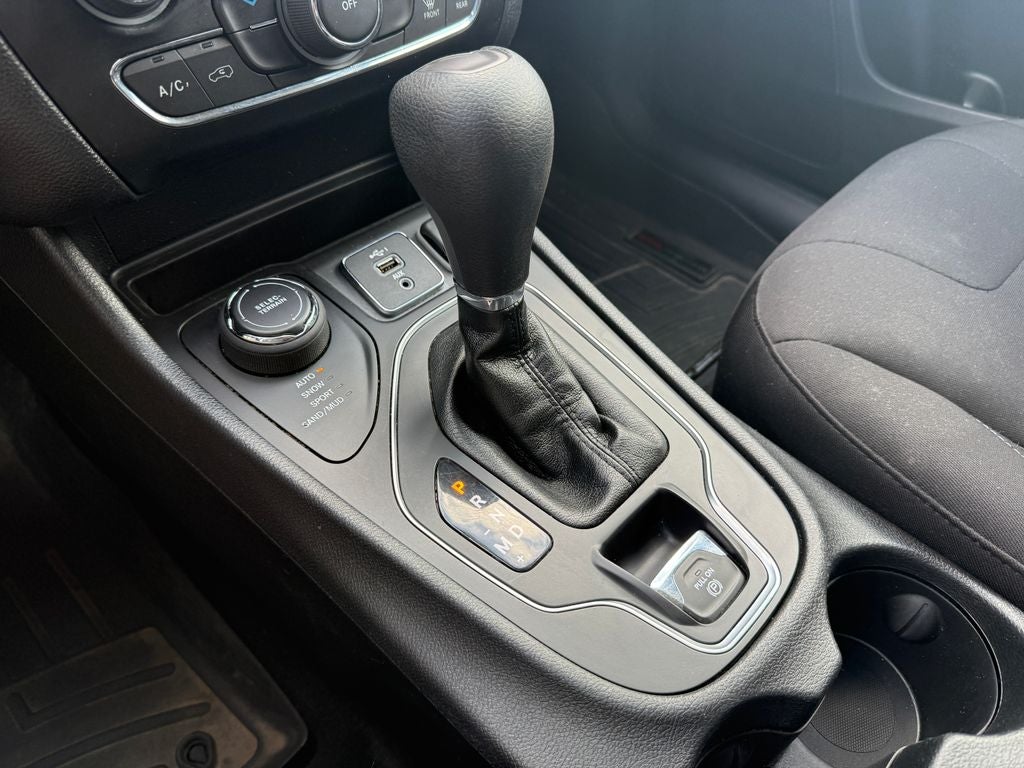 2020 Jeep Cherokee Latitude