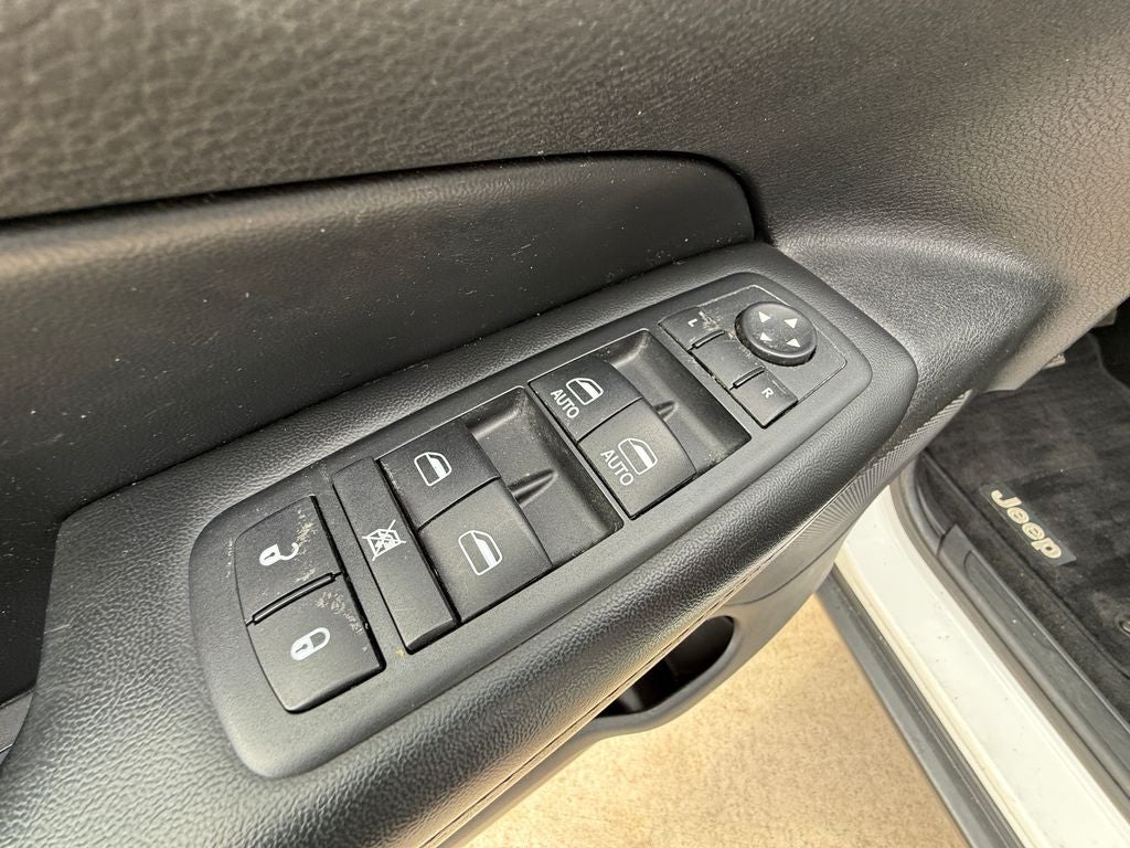 2013 Jeep Grand Cherokee Laredo