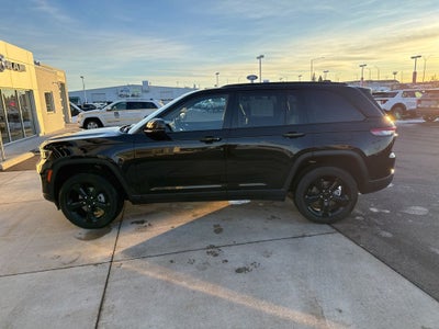 2023 Jeep Grand Cherokee Altitude
