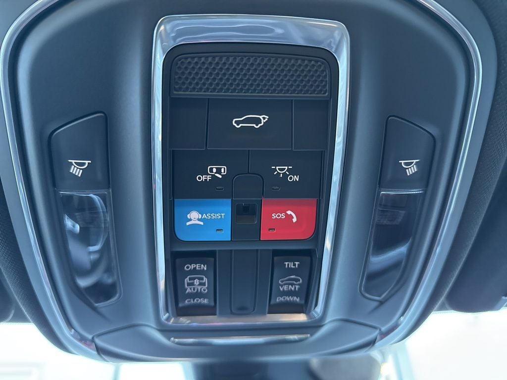 2025 Jeep Grand Cherokee Altitude X