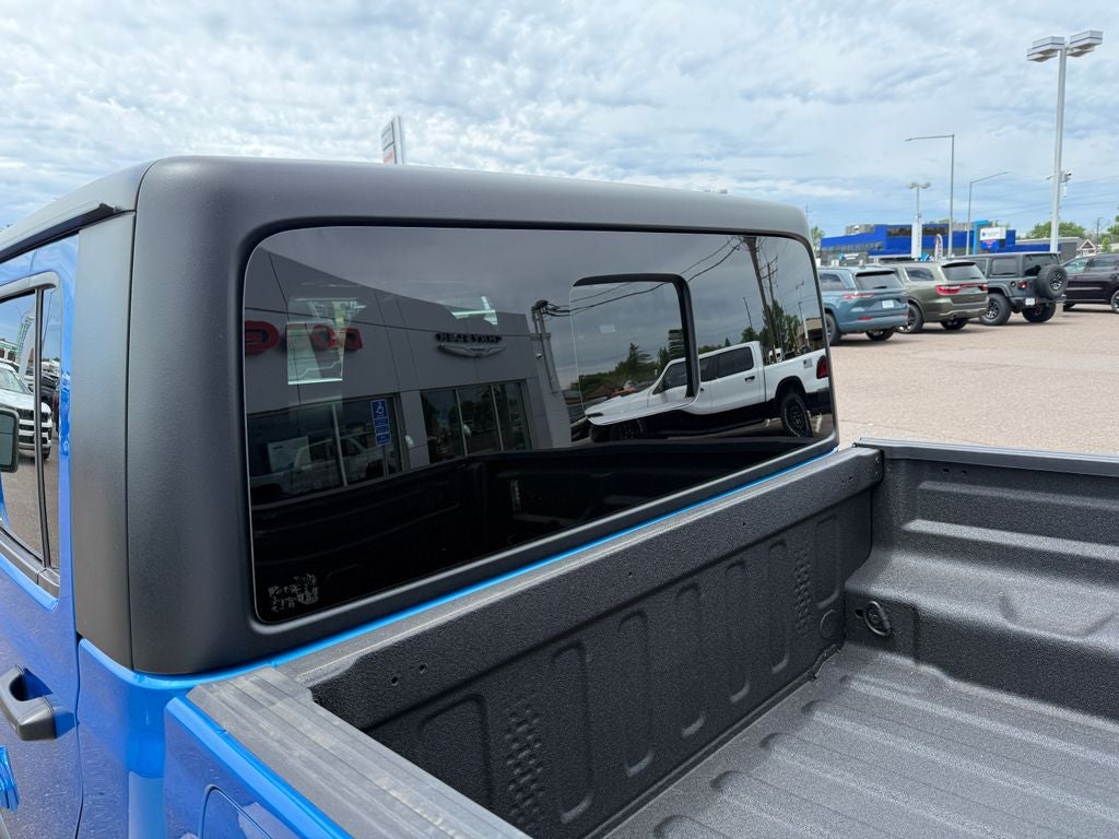 2023 Jeep Gladiator Willys
