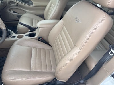 2002 Ford Mustang GT Premium