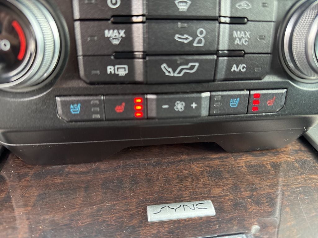 2015 Ford F-150 Platinum