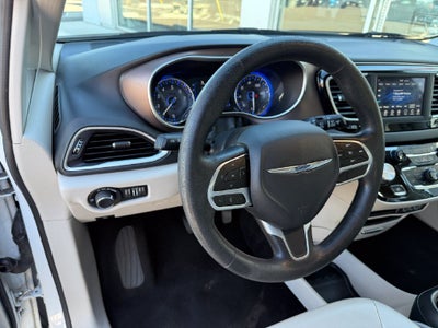 2021 Chrysler Voyager LXI
