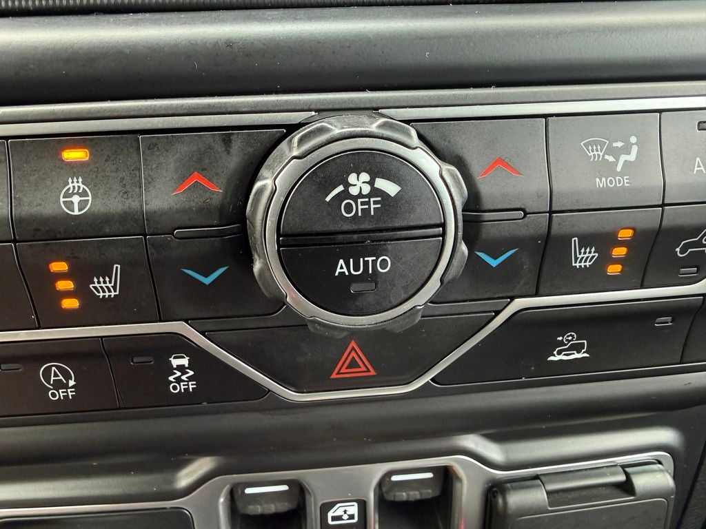 2023 Jeep Wrangler Altitude