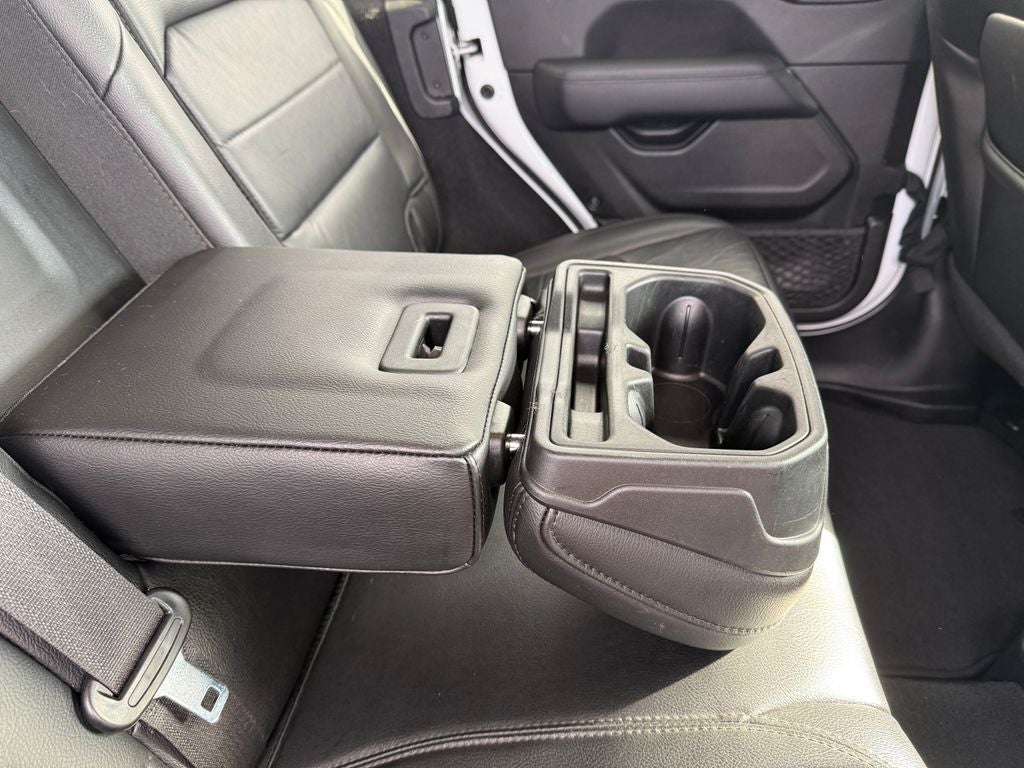 2023 Jeep Wrangler Altitude