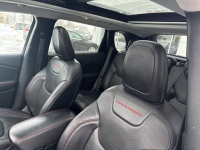 2020 Jeep Cherokee Trailhawk