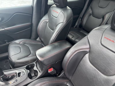 2020 Jeep Cherokee Trailhawk