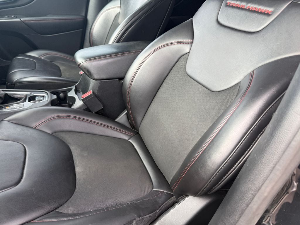 2020 Jeep Cherokee Trailhawk