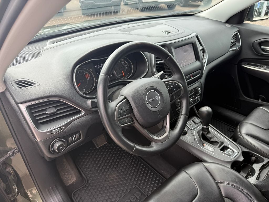2019 Jeep Cherokee Latitude Plus