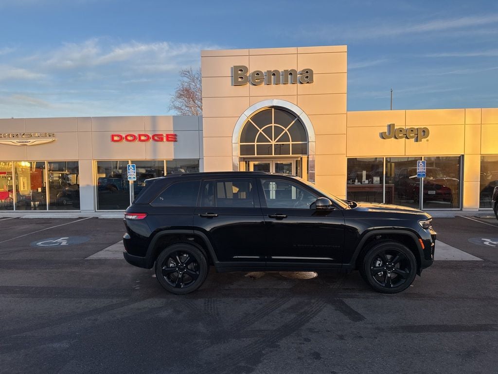 2023 Jeep Grand Cherokee Altitude