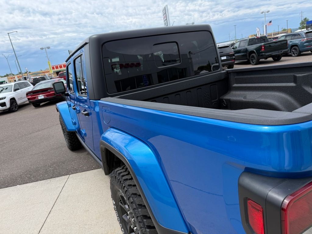 2023 Jeep Gladiator Willys