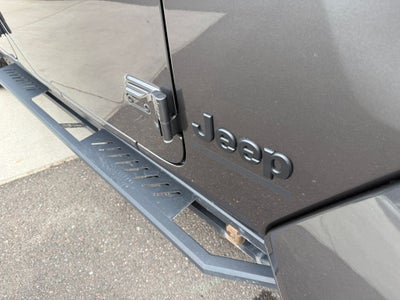 2022 Jeep Gladiator Sport