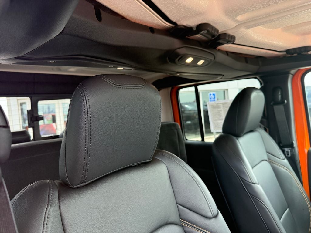 2025 Jeep Gladiator Sport S