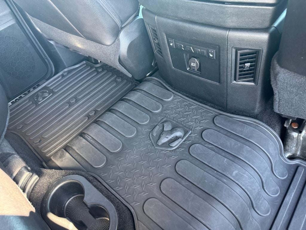 2016 RAM 1500 Laramie