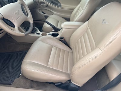 2002 Ford Mustang GT Premium