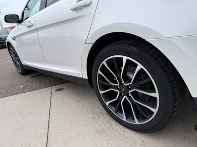 2019 Ford Taurus Limited