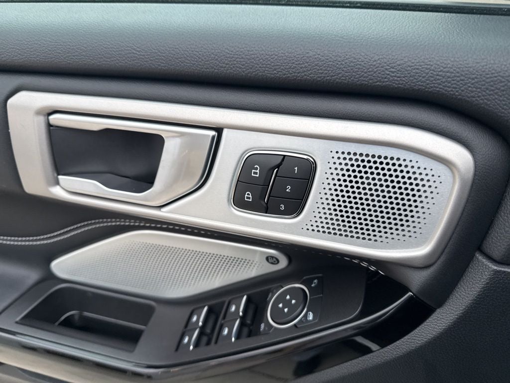 2024 Ford Explorer ST