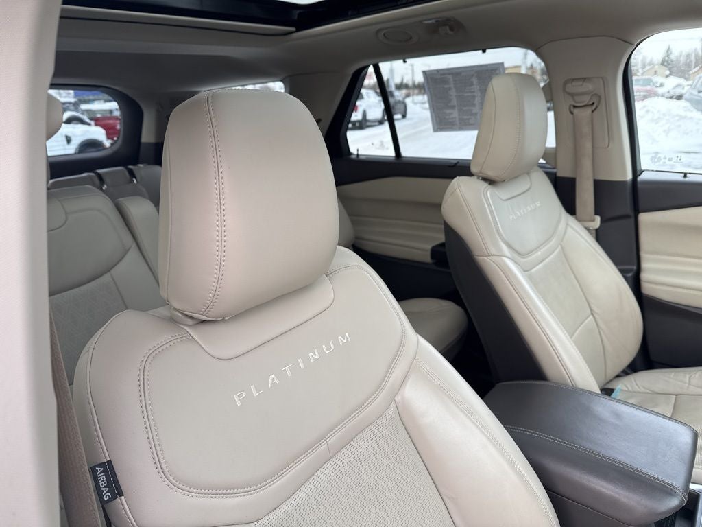 2020 Ford Explorer Platinum