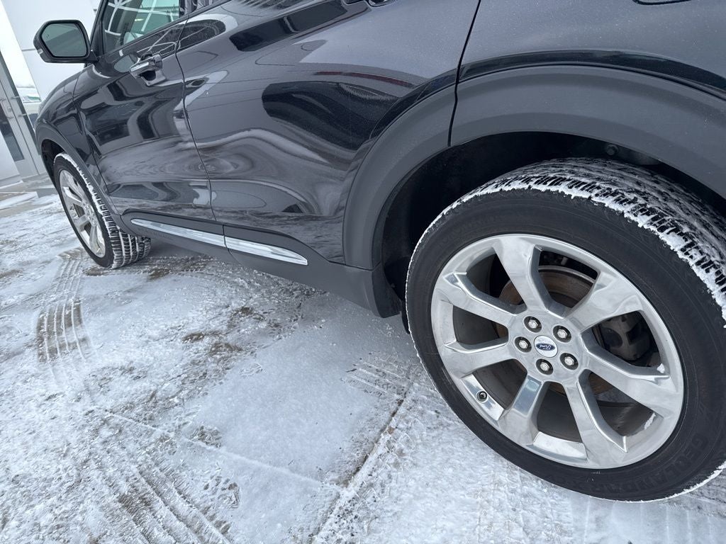 2020 Ford Explorer Platinum