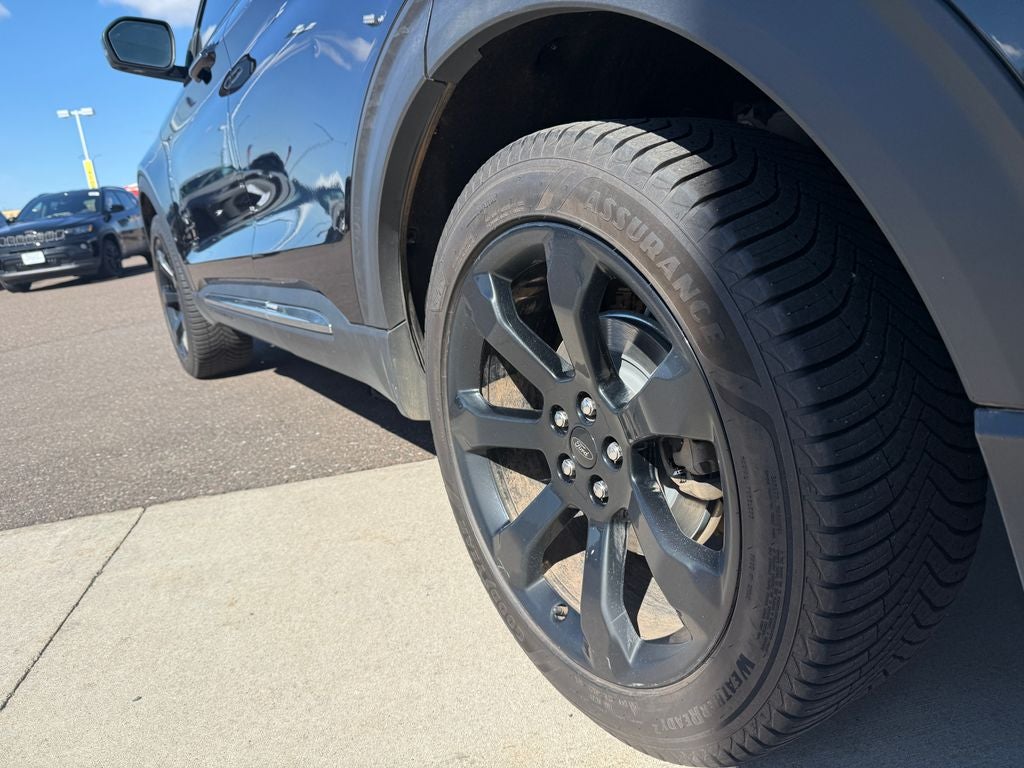 2021 Ford Explorer Platinum