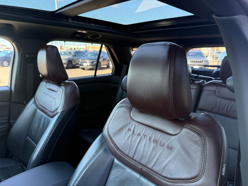 2021 Ford Explorer Platinum