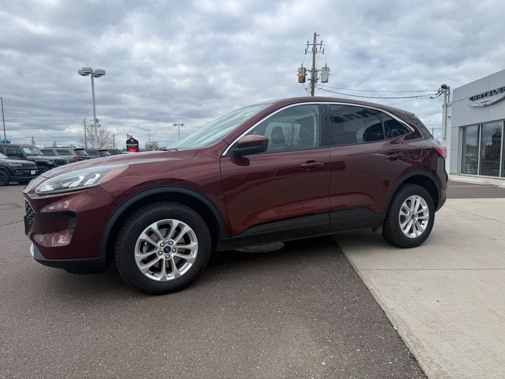 2021 Ford Escape SE