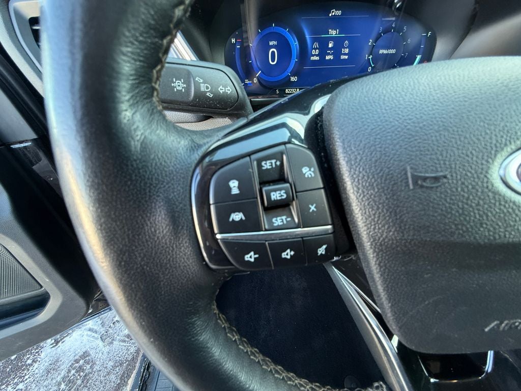 2022 Ford Escape Titanium