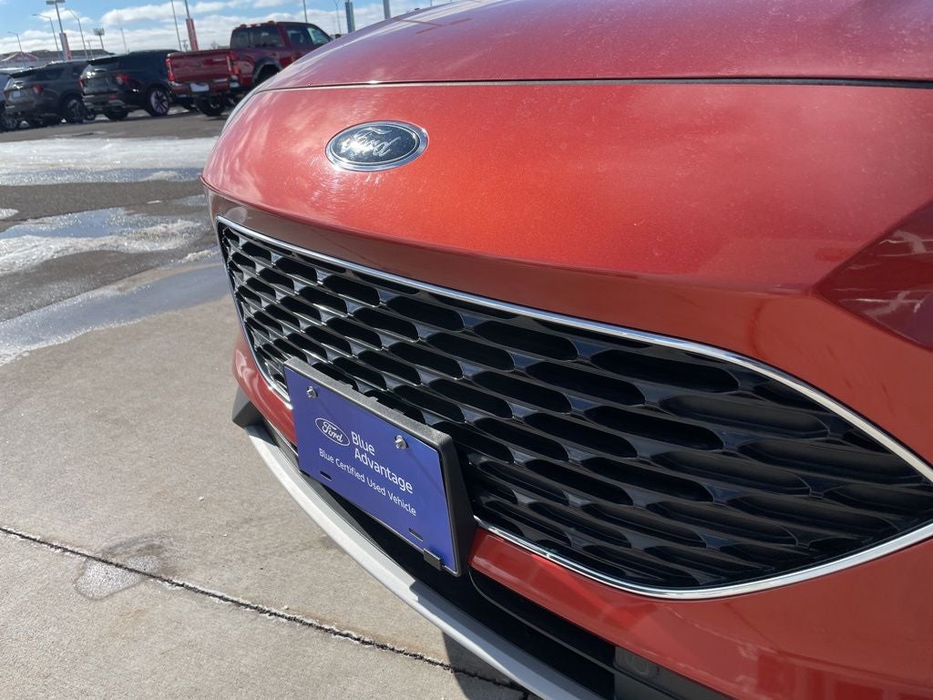 2020 Ford Escape Titanium
