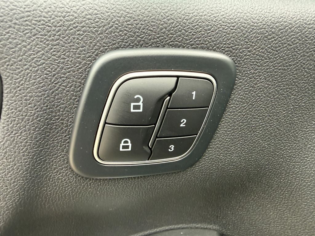 2025 Ford Escape Hybrid ST-Line Select